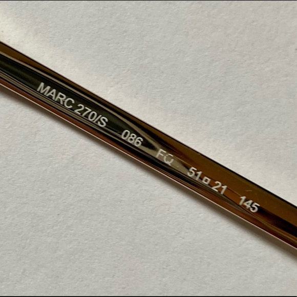 Marc Jacobs Mirrored Sunglasses - Picture 4 of 5